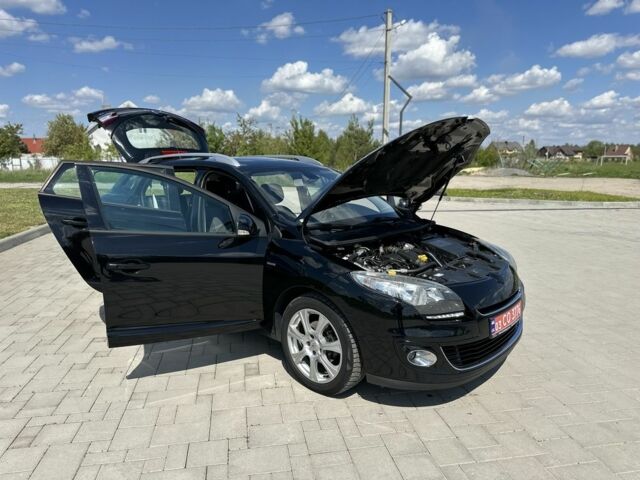 Черный Рено Меган, объемом двигателя 0.15 л и пробегом 259 тыс. км за 8800 $, фото 19 на Automoto.ua