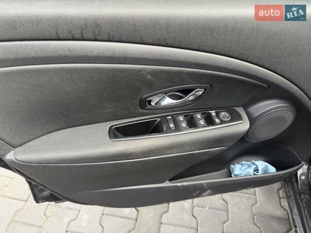 Черный Рено Меган, объемом двигателя 1.5 л и пробегом 194 тыс. км за 8700 $, фото 2 на Automoto.ua