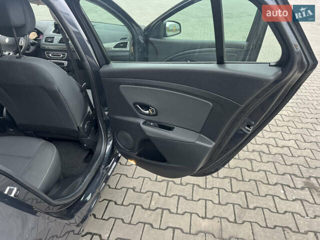 Черный Рено Меган, объемом двигателя 1.5 л и пробегом 233 тыс. км за 8200 $, фото 20 на Automoto.ua
