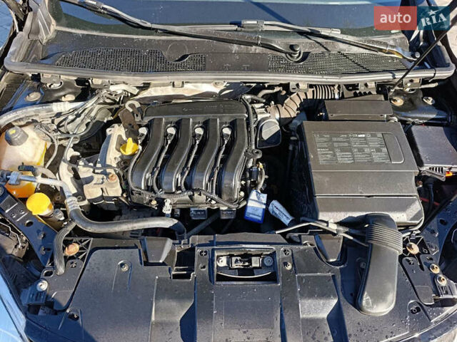 Чорний Рено Меган, об'ємом двигуна 1.6 л та пробігом 183 тис. км за 7500 $, фото 30 на Automoto.ua