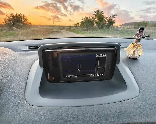 Черный Рено Меган, объемом двигателя 1.4 л и пробегом 187 тыс. км за 7100 $, фото 10 на Automoto.ua