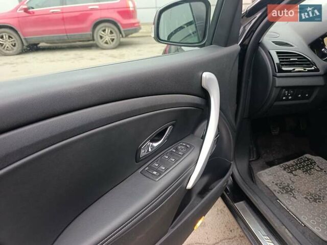 Черный Рено Меган, объемом двигателя 1.5 л и пробегом 257 тыс. км за 9700 $, фото 13 на Automoto.ua