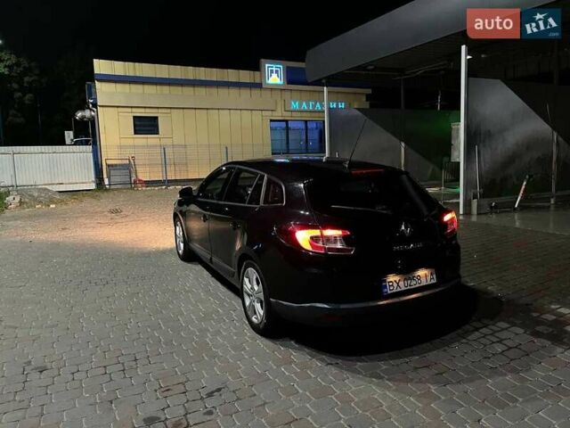 Рено Меган 2012 у Хмельницькому на Automoto.ua Чорний Рено Меган, об'ємом двигуна 1.46 л та пробігом 378 тис. км за 6400 $, фото 21 на Automoto.ua