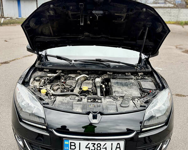 Черный Рено Меган, объемом двигателя 1.5 л и пробегом 240 тыс. км за 8200 $, фото 32 на Automoto.ua
