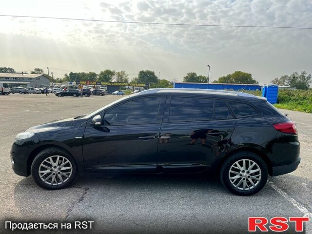 Черный Рено Меган, объемом двигателя 1.5 л и пробегом 230 тыс. км за 9900 $, фото 4 на Automoto.ua