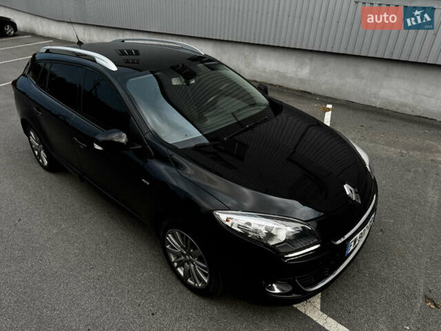 Черный Рено Меган, объемом двигателя 1.5 л и пробегом 214 тыс. км за 7600 $, фото 10 на Automoto.ua