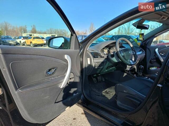 Черный Рено Меган, объемом двигателя 1.46 л и пробегом 92 тыс. км за 8500 $, фото 13 на Automoto.ua