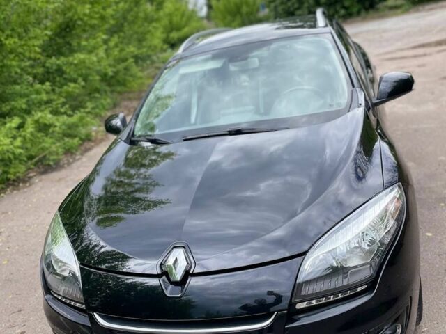 Черный Рено Меган, объемом двигателя 1.46 л и пробегом 240 тыс. км за 9600 $, фото 1 на Automoto.ua