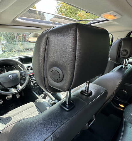 Черный Рено Меган, объемом двигателя 1.5 л и пробегом 210 тыс. км за 9400 $, фото 38 на Automoto.ua