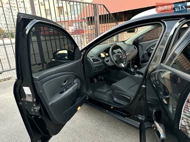 Чорний Рено Меган, об'ємом двигуна 1.5 л та пробігом 275 тис. км за 7700 $, фото 26 на Automoto.ua