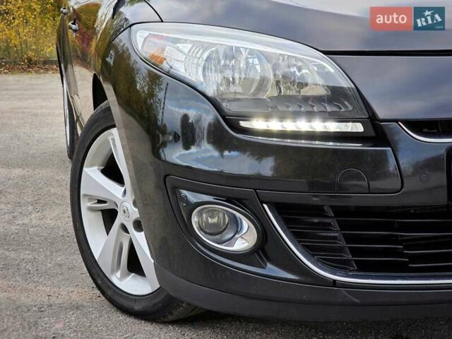 Черный Рено Меган, объемом двигателя 1.46 л и пробегом 238 тыс. км за 8900 $, фото 2 на Automoto.ua