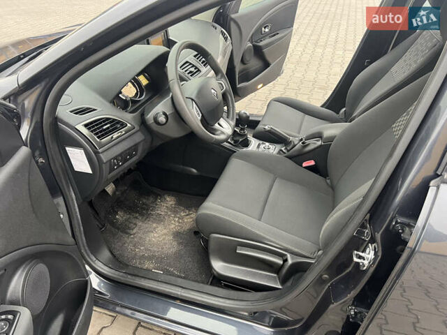 Черный Рено Меган, объемом двигателя 1.5 л и пробегом 233 тыс. км за 8200 $, фото 16 на Automoto.ua