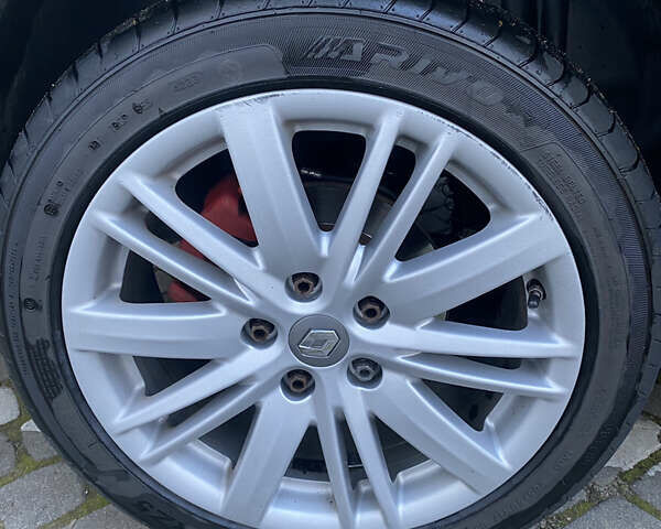 Чорний Рено Меган, об'ємом двигуна 1.5 л та пробігом 240 тис. км за 8200 $, фото 4 на Automoto.ua