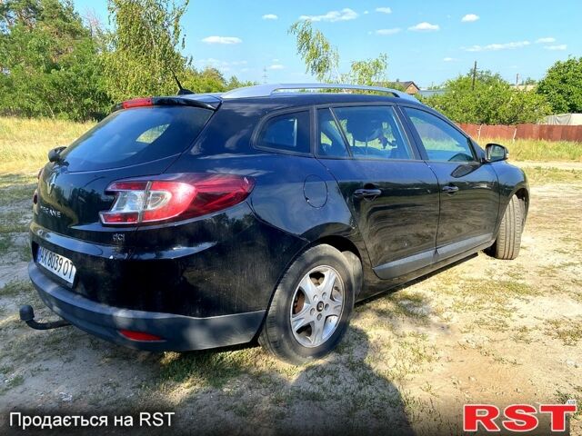 Черный Рено Меган, объемом двигателя 1.5 л и пробегом 248 тыс. км за 9300 $, фото 4 на Automoto.ua