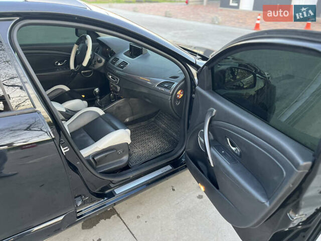 Черный Рено Меган, объемом двигателя 1.5 л и пробегом 139 тыс. км за 10500 $, фото 13 на Automoto.ua