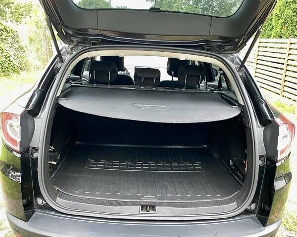 Черный Рено Меган, объемом двигателя 1.46 л и пробегом 216 тыс. км за 7950 $, фото 8 на Automoto.ua