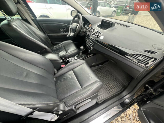 Черный Рено Меган, объемом двигателя 1.46 л и пробегом 230 тыс. км за 7399 $, фото 16 на Automoto.ua