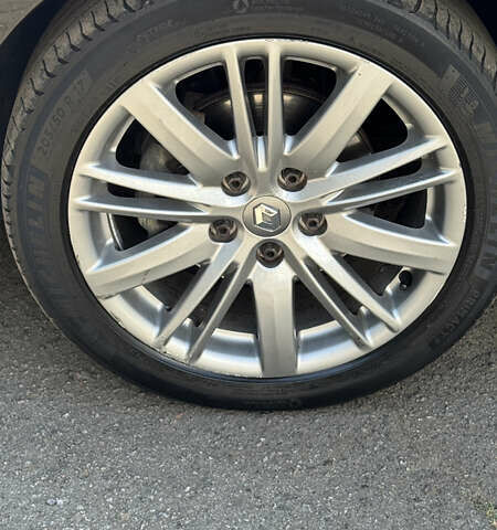 Черный Рено Меган, объемом двигателя 1.5 л и пробегом 210 тыс. км за 9400 $, фото 8 на Automoto.ua