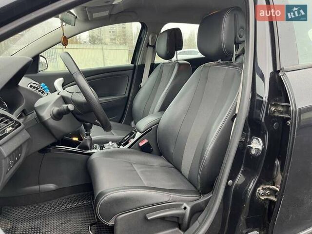 Черный Рено Меган, объемом двигателя 1.46 л и пробегом 259 тыс. км за 8290 $, фото 7 на Automoto.ua