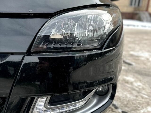 Черный Рено Меган, объемом двигателя 1.5 л и пробегом 234 тыс. км за 8999 $, фото 8 на Automoto.ua