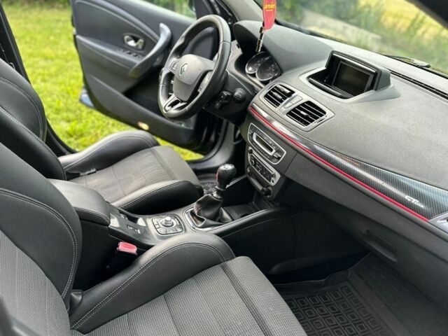 Черный Рено Меган, объемом двигателя 1.5 л и пробегом 280 тыс. км за 8500 $, фото 15 на Automoto.ua