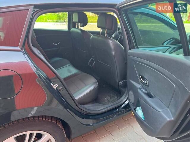 Черный Рено Меган, объемом двигателя 1.46 л и пробегом 290 тыс. км за 8000 $, фото 7 на Automoto.ua