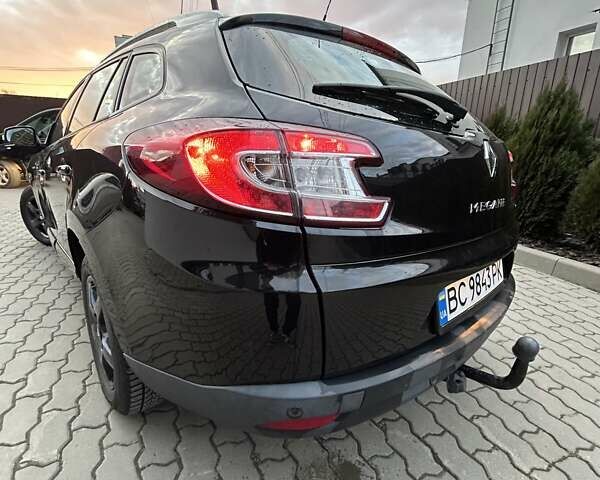 Черный Рено Меган, объемом двигателя 1.46 л и пробегом 220 тыс. км за 8999 $, фото 10 на Automoto.ua