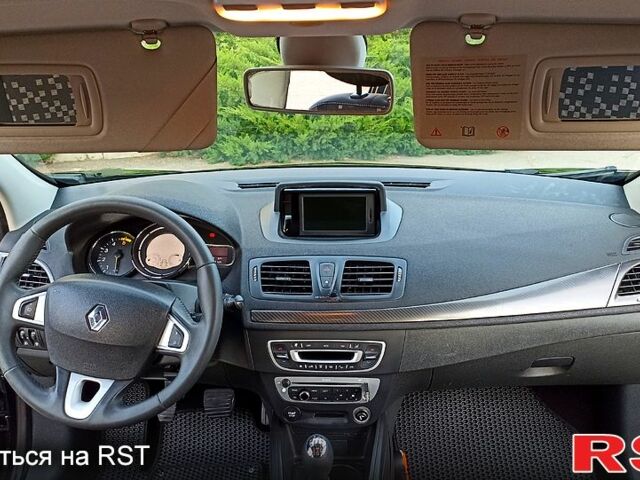 Черный Рено Меган, объемом двигателя 1.5 л и пробегом 273 тыс. км за 7700 $, фото 8 на Automoto.ua