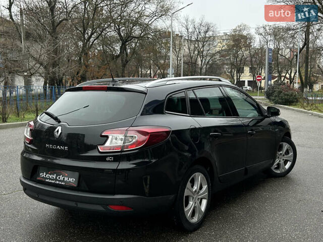 Черный Рено Меган, объемом двигателя 1.5 л и пробегом 216 тыс. км за 8399 $, фото 4 на Automoto.ua
