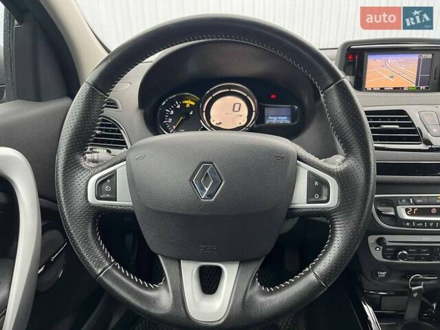Черный Рено Меган, объемом двигателя 1.46 л и пробегом 259 тыс. км за 8290 $, фото 13 на Automoto.ua