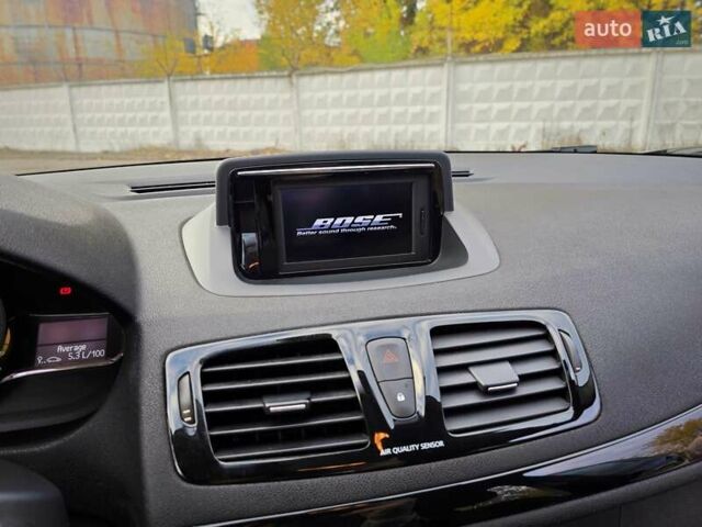 Черный Рено Меган, объемом двигателя 1.46 л и пробегом 238 тыс. км за 8900 $, фото 58 на Automoto.ua
