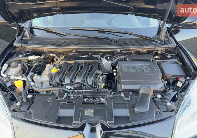 Черный Рено Меган, объемом двигателя 1.6 л и пробегом 199 тыс. км за 7900 $, фото 49 на Automoto.ua