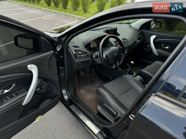 Черный Рено Меган, объемом двигателя 1.46 л и пробегом 270 тыс. км за 7500 $, фото 17 на Automoto.ua