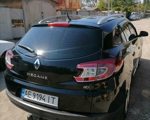 Черный Рено Меган, объемом двигателя 1.46 л и пробегом 219 тыс. км за 8100 $, фото 35 на Automoto.ua