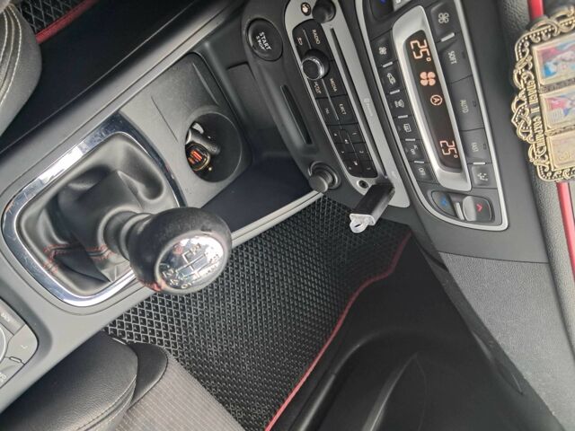 Чорний Рено Меган, об'ємом двигуна 1.5 л та пробігом 251 тис. км за 8300 $, фото 6 на Automoto.ua