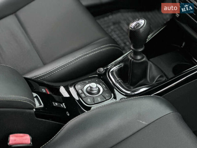 Черный Рено Меган, объемом двигателя 1.5 л и пробегом 227 тыс. км за 8499 $, фото 38 на Automoto.ua