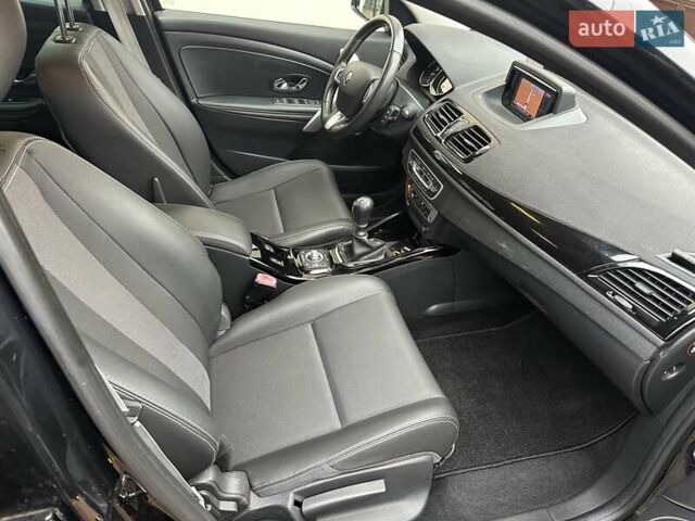 Черный Рено Меган, объемом двигателя 1.5 л и пробегом 261 тыс. км за 8500 $, фото 11 на Automoto.ua