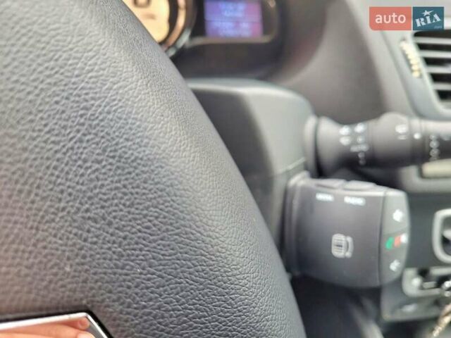 Чорний Рено Меган, об'ємом двигуна 1.5 л та пробігом 290 тис. км за 7700 $, фото 20 на Automoto.ua