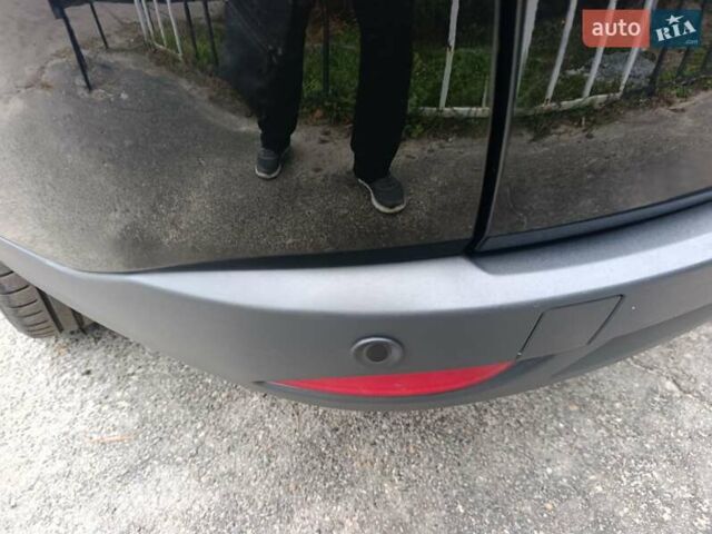 Черный Рено Меган, объемом двигателя 1.5 л и пробегом 257 тыс. км за 9700 $, фото 21 на Automoto.ua