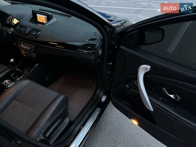 Черный Рено Меган, объемом двигателя 1.5 л и пробегом 214 тыс. км за 7600 $, фото 35 на Automoto.ua