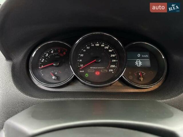 Черный Рено Меган, объемом двигателя 1.5 л и пробегом 290 тыс. км за 8700 $, фото 18 на Automoto.ua