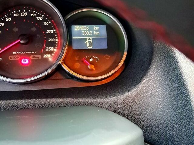 Чорний Рено Меган, об'ємом двигуна 1.5 л та пробігом 251 тис. км за 8300 $, фото 10 на Automoto.ua