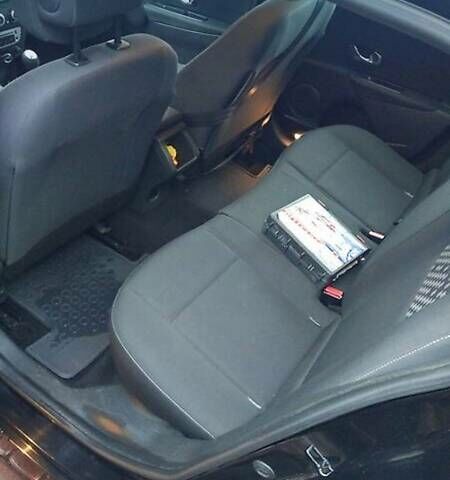 Чорний Рено Меган, об'ємом двигуна 1.5 л та пробігом 378 тис. км за 5800 $, фото 2 на Automoto.ua