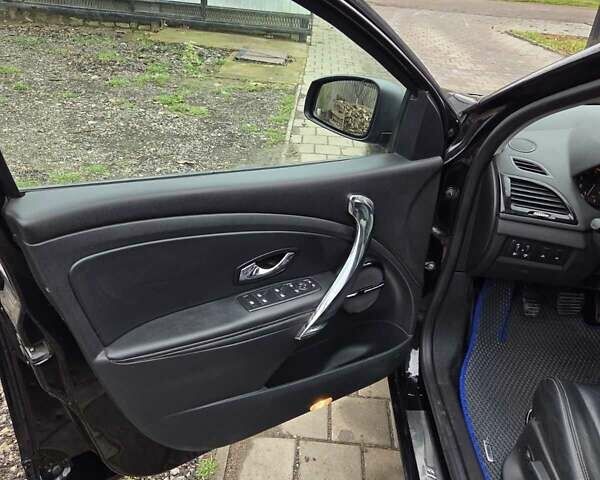 Черный Рено Меган, объемом двигателя 1.5 л и пробегом 197 тыс. км за 8000 $, фото 11 на Automoto.ua