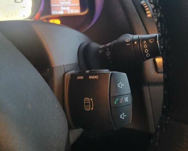 Чорний Рено Меган, об'ємом двигуна 1.46 л та пробігом 239 тис. км за 7300 $, фото 12 на Automoto.ua