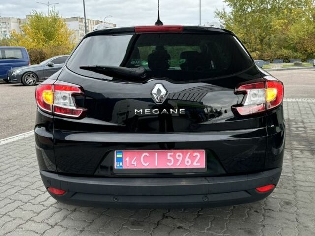 Черный Рено Меган, объемом двигателя 1.5 л и пробегом 217 тыс. км за 8750 $, фото 8 на Automoto.ua