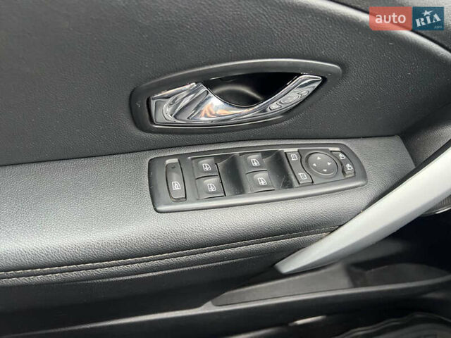 Черный Рено Меган, объемом двигателя 1.46 л и пробегом 216 тыс. км за 8500 $, фото 22 на Automoto.ua