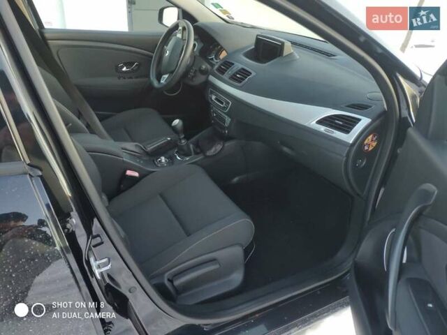 Чорний Рено Меган, об'ємом двигуна 1.5 л та пробігом 257 тис. км за 8300 $, фото 22 на Automoto.ua