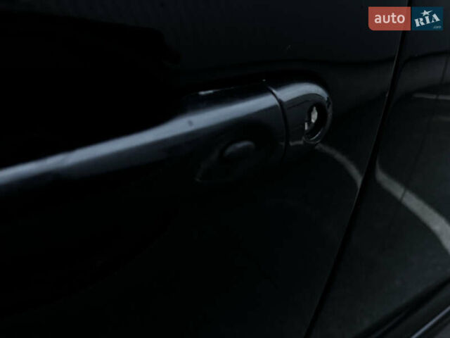 Черный Рено Меган, объемом двигателя 1.5 л и пробегом 214 тыс. км за 7600 $, фото 30 на Automoto.ua