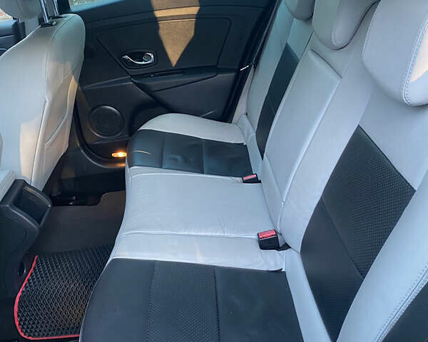 Чорний Рено Меган, об'ємом двигуна 1.5 л та пробігом 240 тис. км за 8200 $, фото 10 на Automoto.ua